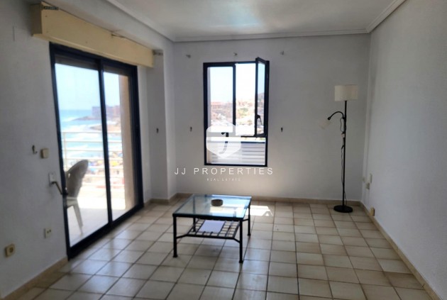 Tweedehands - Penthouse -
Torrevieja - Playa De La Mata