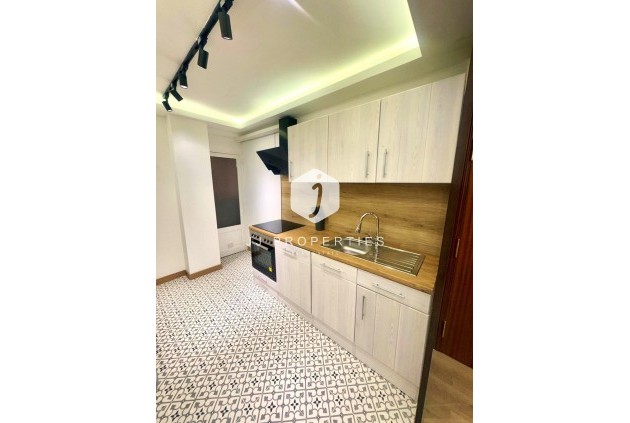 Segunda mano - Apartamento / piso -
Torrevieja - Centro - Muelle Pesquero