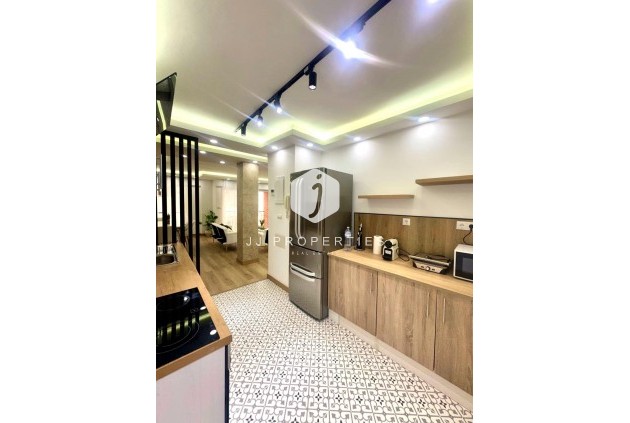 Segunda mano - Apartamento / piso -
Torrevieja - Centro - Muelle Pesquero