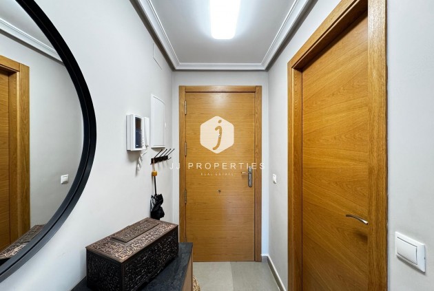 Resale - Apartment / flat -
Torrevieja - Playa del Cura