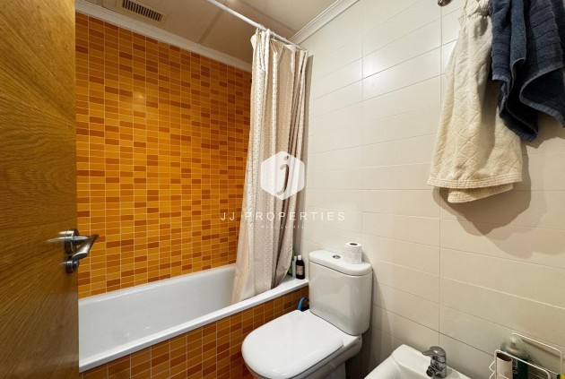 Resale - Apartment / flat -
Torrevieja - Playa del Cura