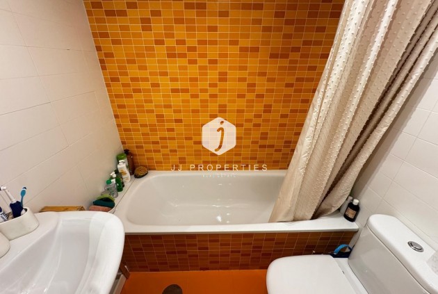 Resale - Apartment / flat -
Torrevieja - Playa del Cura