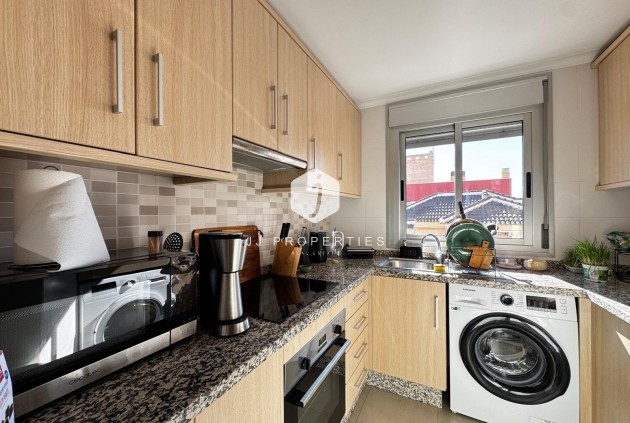 Resale - Apartment / flat -
Torrevieja - Playa del Cura