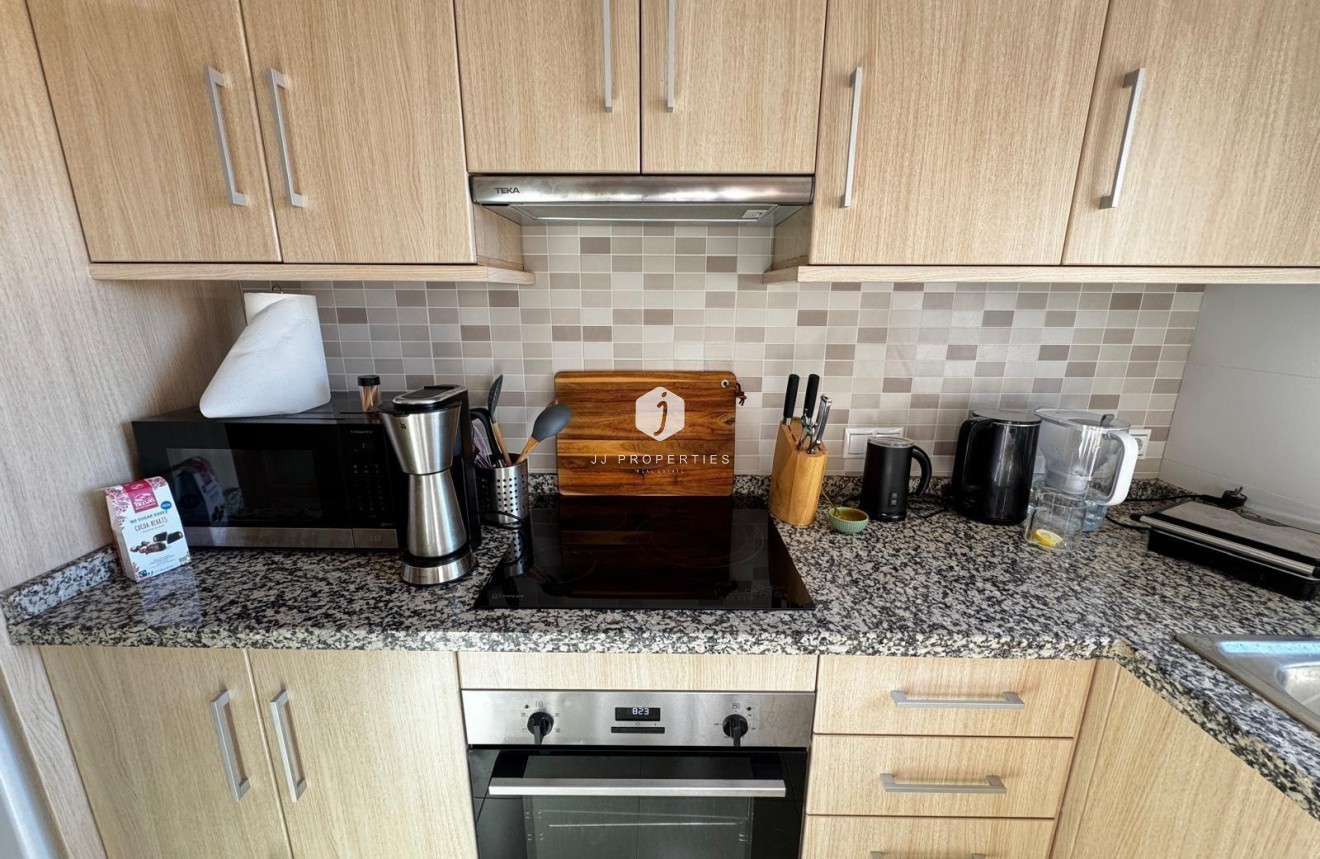 Resale - Apartment / flat -
Torrevieja - Playa del Cura