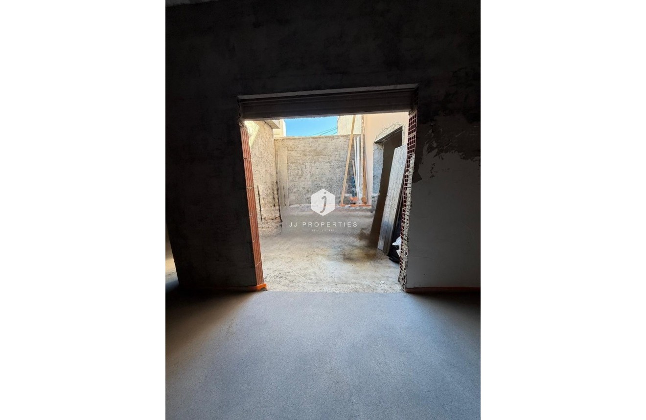 Resale - Apartment / flat -
Torrevieja