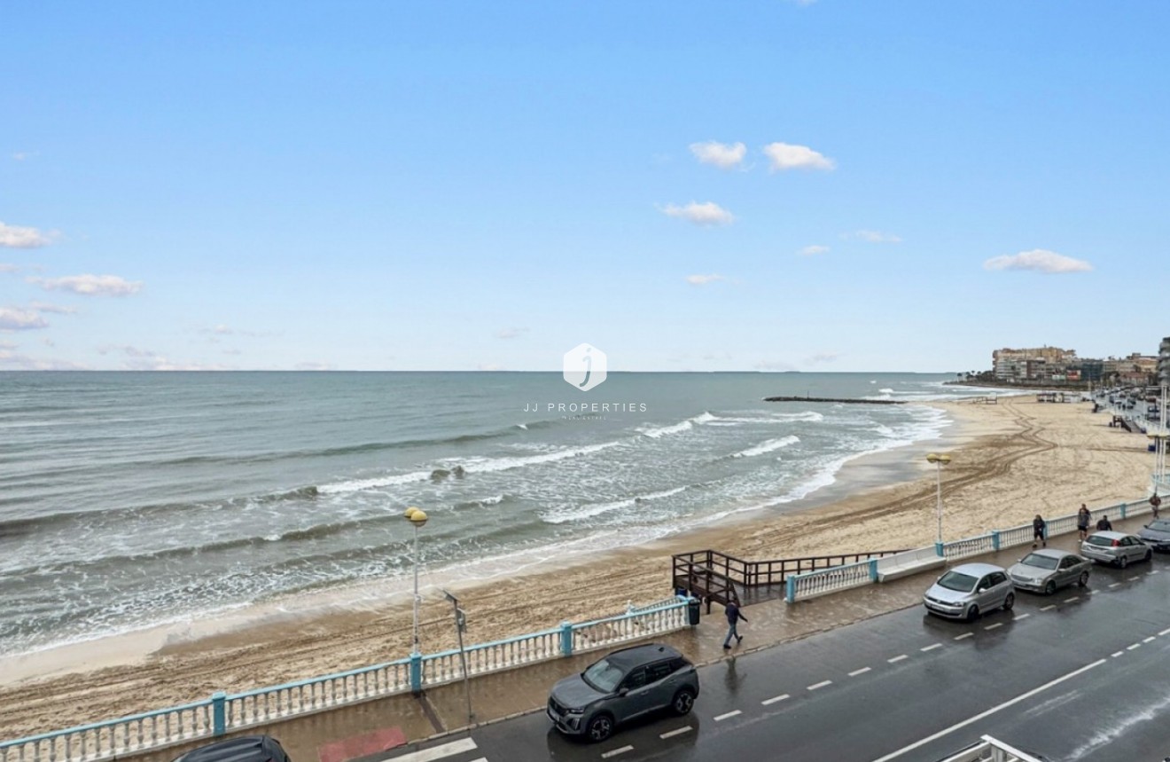 Resale - Apartment / flat -
Torrevieja - Costa Blanca