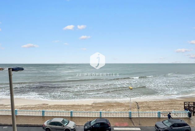 Resale - Apartment / flat -
Torrevieja - Costa Blanca