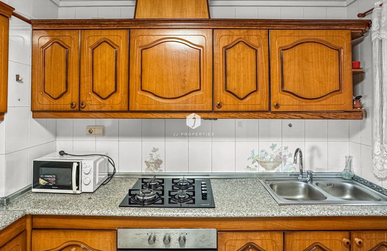 Resale - Apartment / flat -
Torrevieja - Costa Blanca
