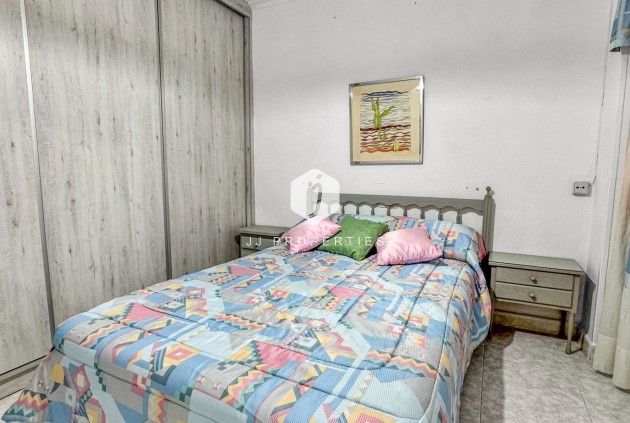 Resale - Apartment / flat -
Torrevieja - Costa Blanca