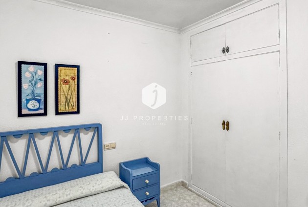 Resale - Apartment / flat -
Torrevieja - Costa Blanca