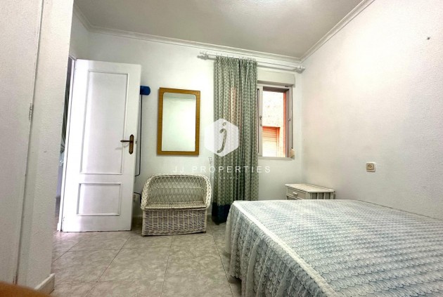 D'occasion - Appartement -
Torrevieja - Centro