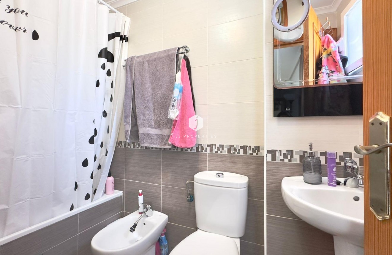 Aus zweiter Hand - Wohnung -
Torrevieja