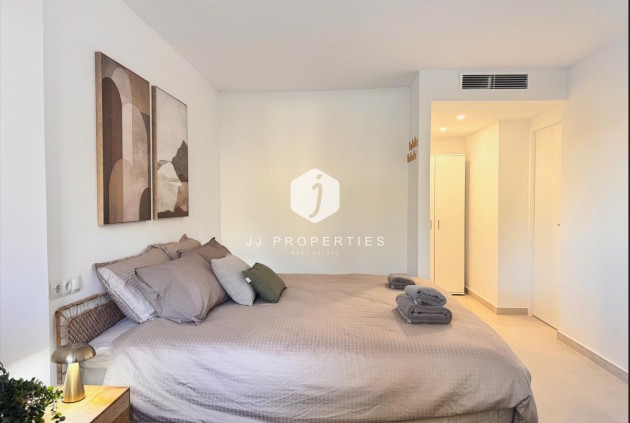 Segunda mano - Apartamento / piso -
Torrevieja - Acequion
