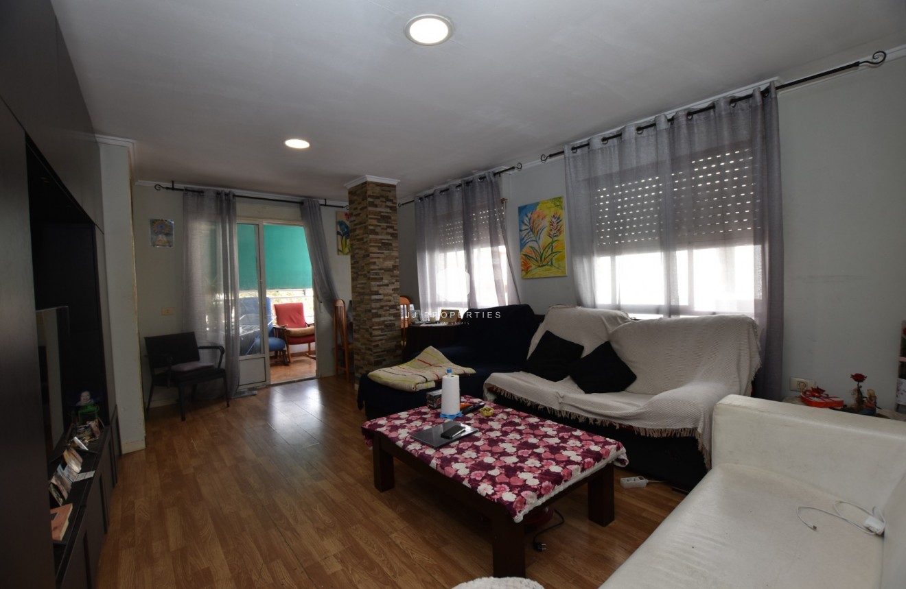 D'occasion - Appartement -
Torrevieja - Costa Blanca