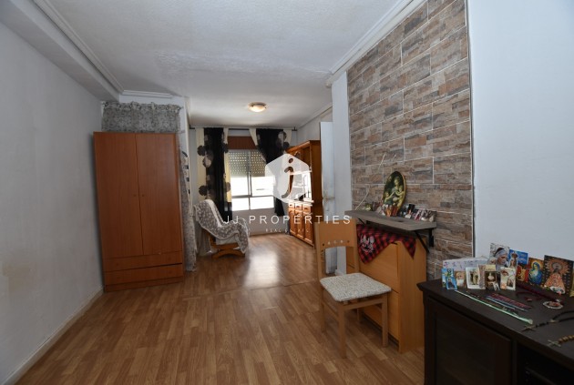 D'occasion - Appartement -
Torrevieja - Costa Blanca