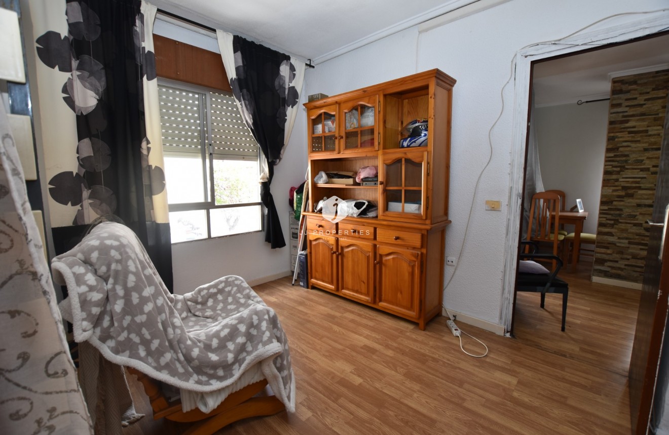 D'occasion - Appartement -
Torrevieja - Costa Blanca