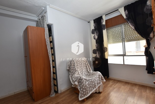 D'occasion - Appartement -
Torrevieja - Costa Blanca
