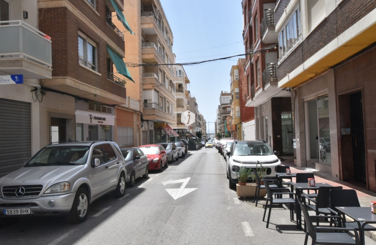 D'occasion - Appartement -
Torrevieja - Costa Blanca