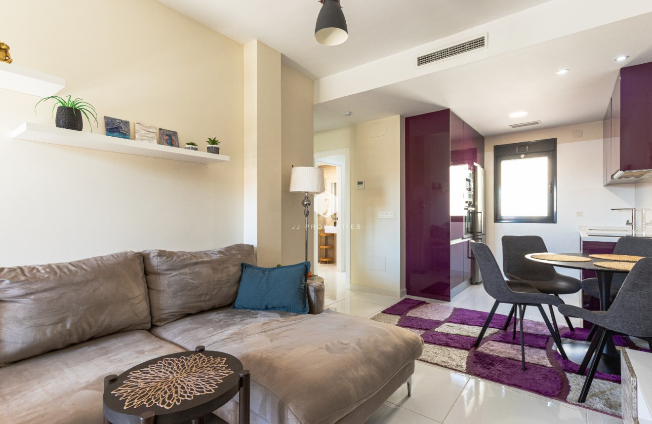Tweedehands - Bungalow -
Los Altos - Costa Blanca