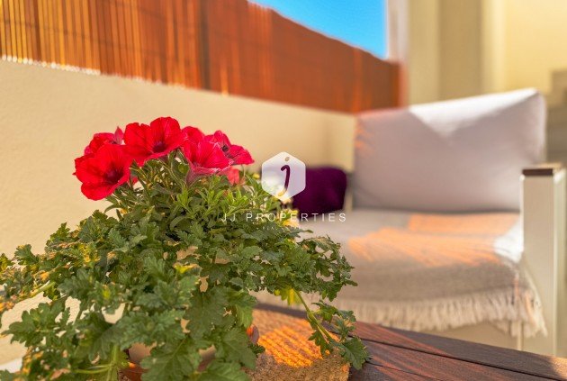 Tweedehands - Bungalow -
Los Altos - Costa Blanca