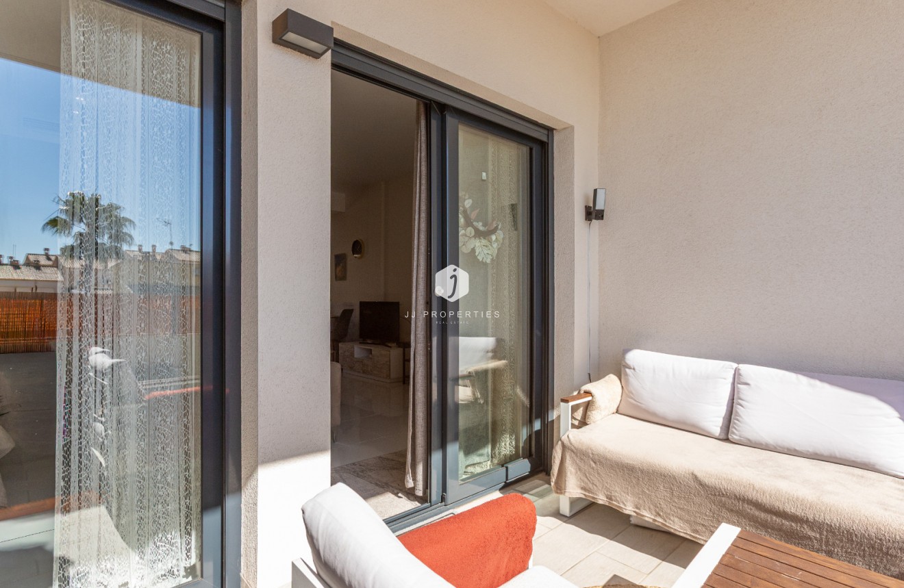 Tweedehands - Bungalow -
Los Altos - Costa Blanca