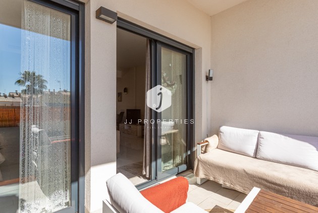 Tweedehands - Bungalow -
Los Altos - Costa Blanca