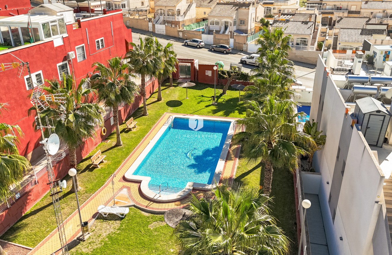Tweedehands - Bungalow -
Los Altos - Costa Blanca