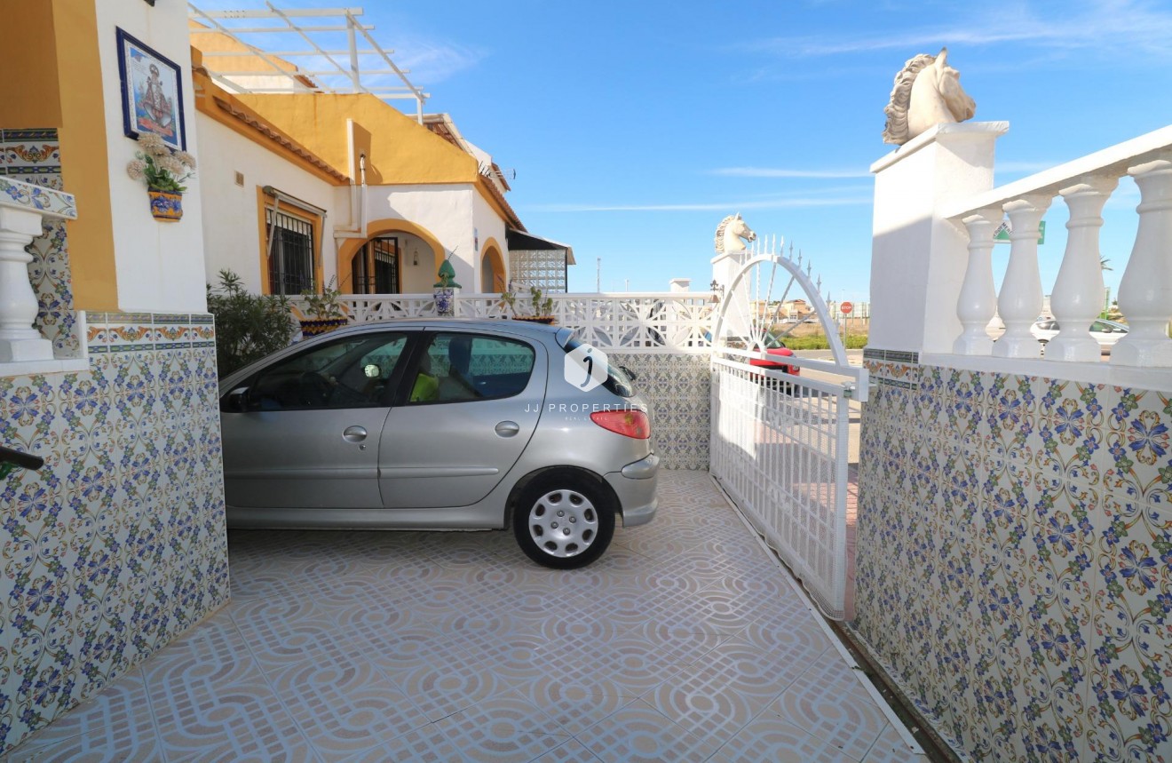 D'occasion - Bungalow -
Torrevieja - El Limonar