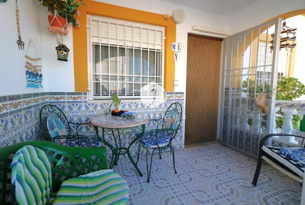 D'occasion - Bungalow -
Torrevieja - El Limonar