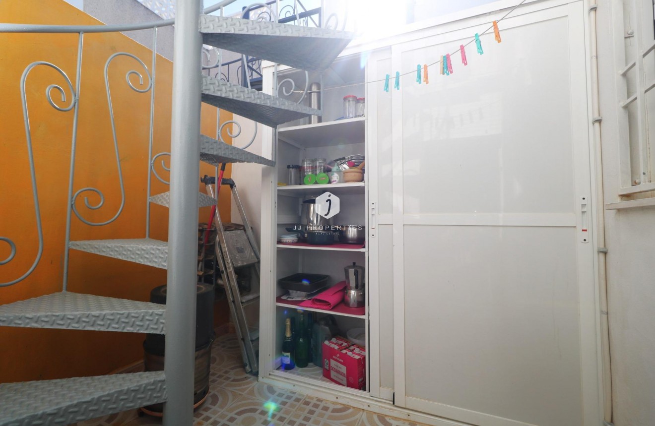 D'occasion - Bungalow -
Torrevieja - El Limonar