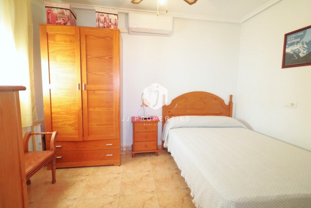 D'occasion - Bungalow -
Torrevieja - El Limonar
