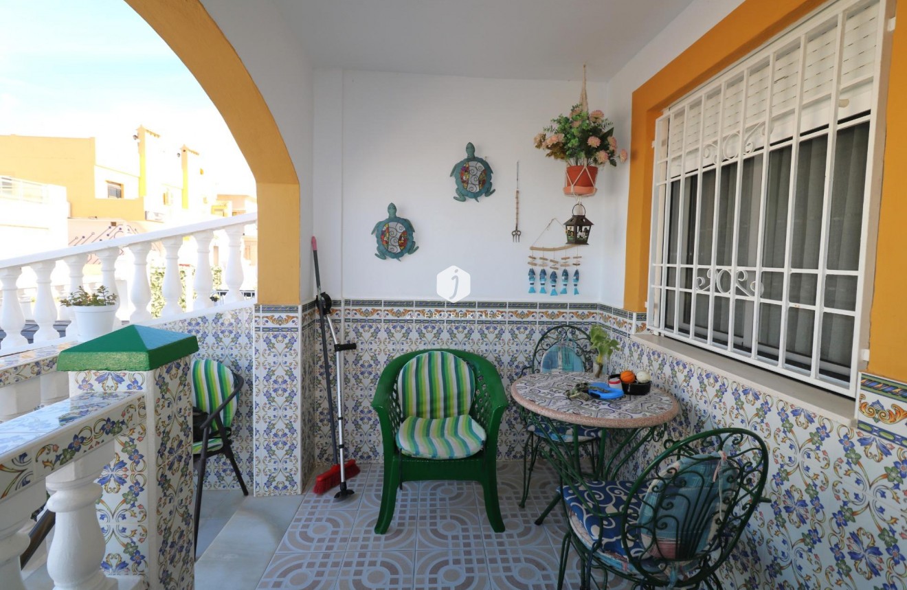 D'occasion - Bungalow -
Torrevieja - El Limonar
