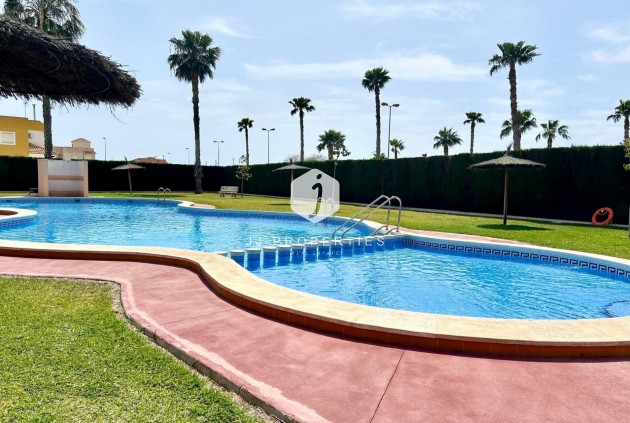 D'occasion - Bungalow -
Torrevieja - El Limonar