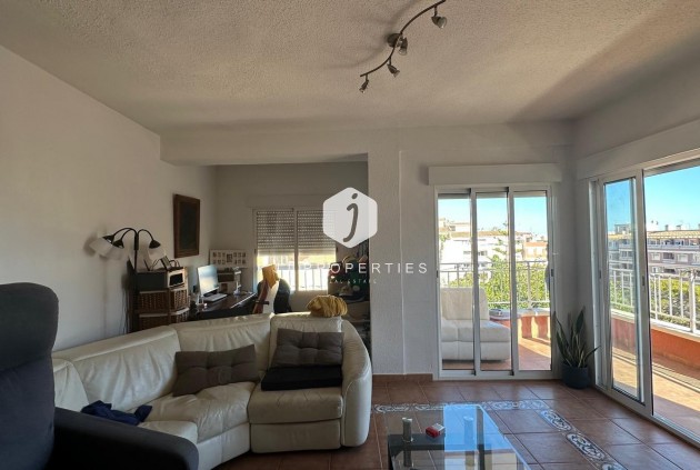 Segunda mano - Apartamento / piso -
Torrevieja - Estacion de autobuses