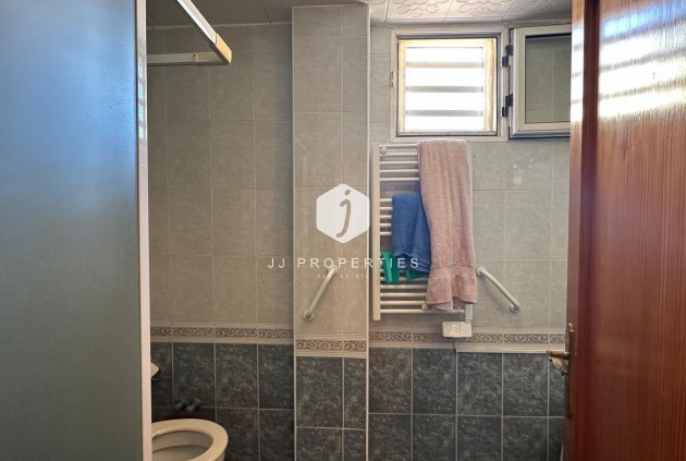 Segunda mano - Apartamento / piso -
Torrevieja - Estacion de autobuses