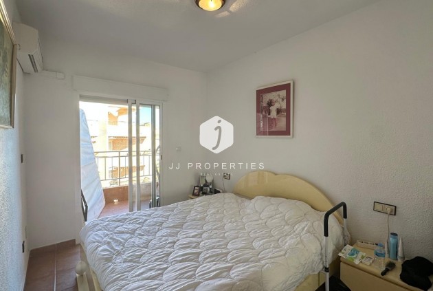 Segunda mano - Apartamento / piso -
Torrevieja - Estacion de autobuses