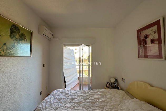 Segunda mano - Apartamento / piso -
Torrevieja - Estacion de autobuses