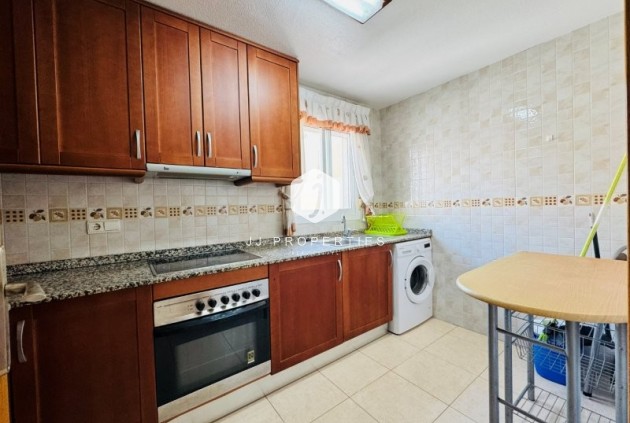 D'occasion - Appartement -
Torrevieja - Costa Blanca