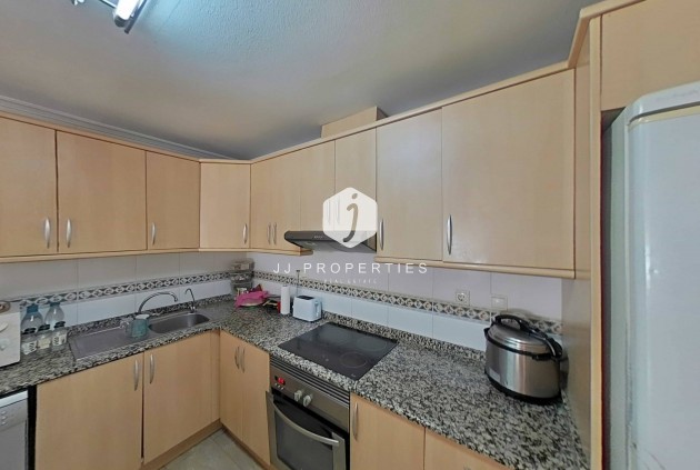 Aus zweiter Hand - Wohnung -
Torrevieja - Estacion de autobuses