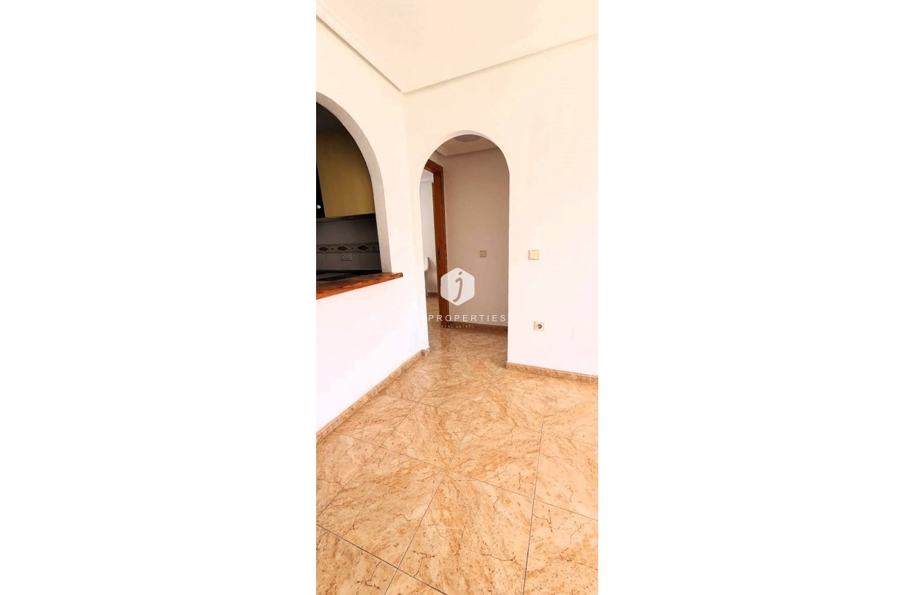 D'occasion - Attique -
Torrevieja - Playa de los Locos