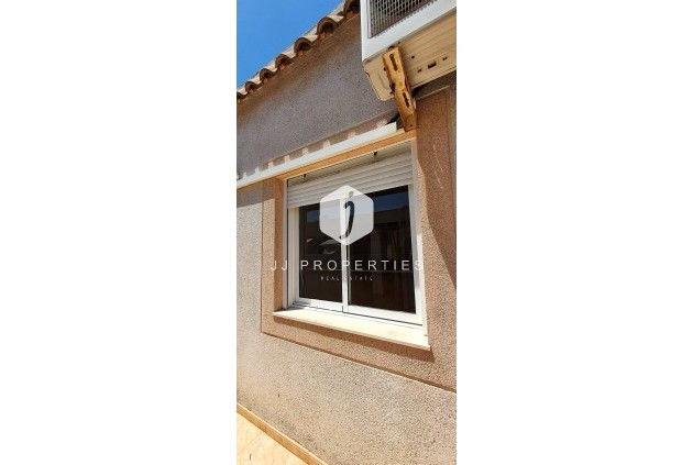 D'occasion - Attique -
Torrevieja - Playa de los Locos