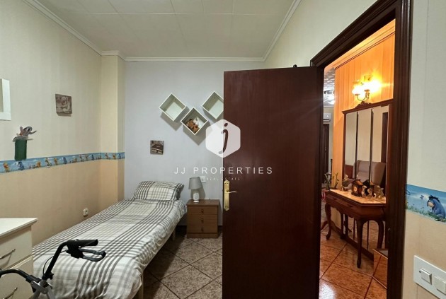 Segunda mano - Apartamento / piso -
Torrevieja - Estacion de autobuses