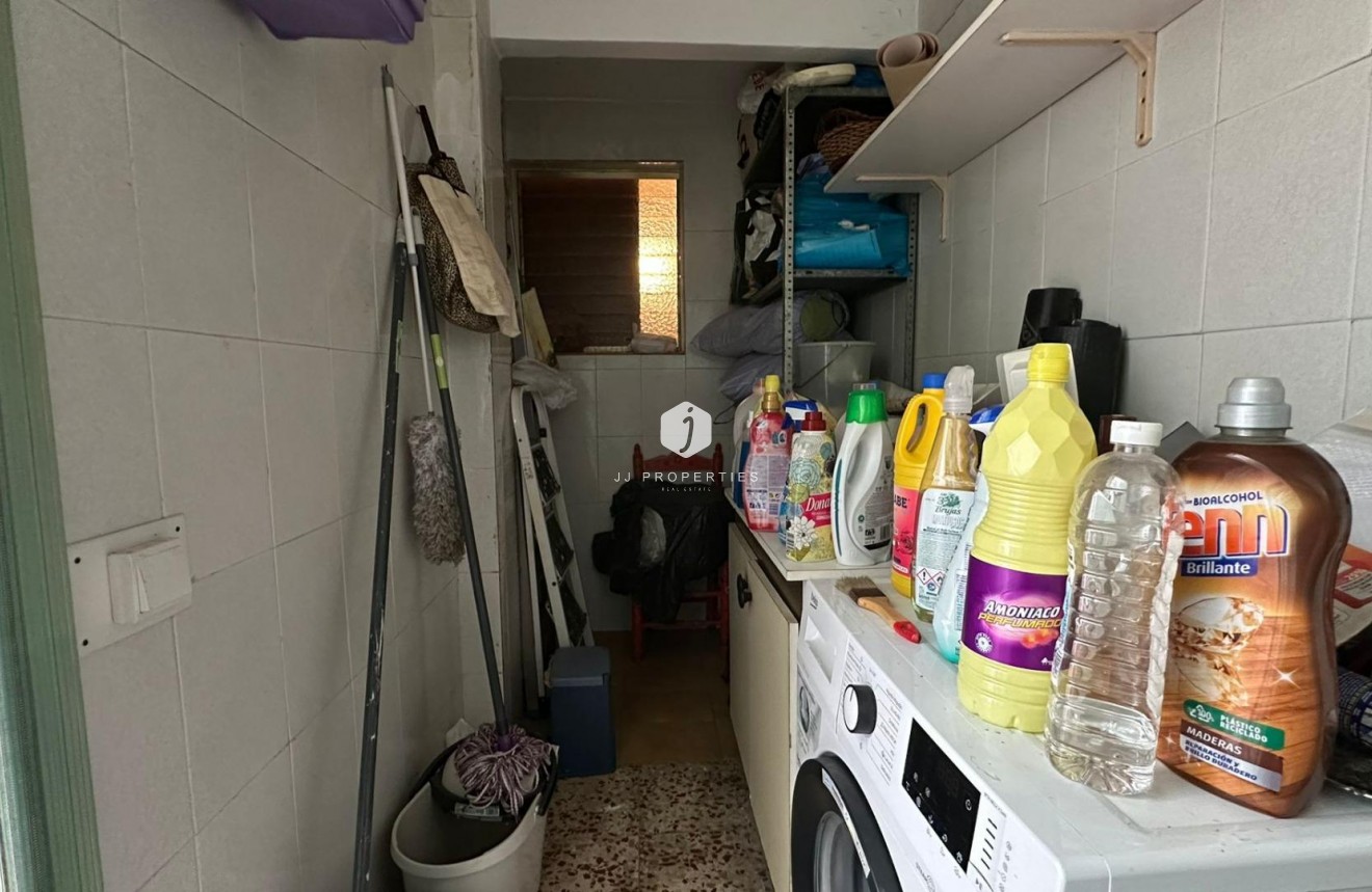 Segunda mano - Apartamento / piso -
Torrevieja - Estacion de autobuses
