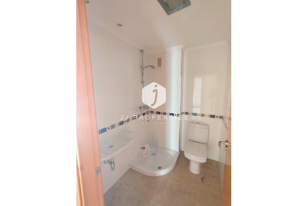 Tweedehands - Appartement / flat -
Torrevieja - Estacion de autobuses