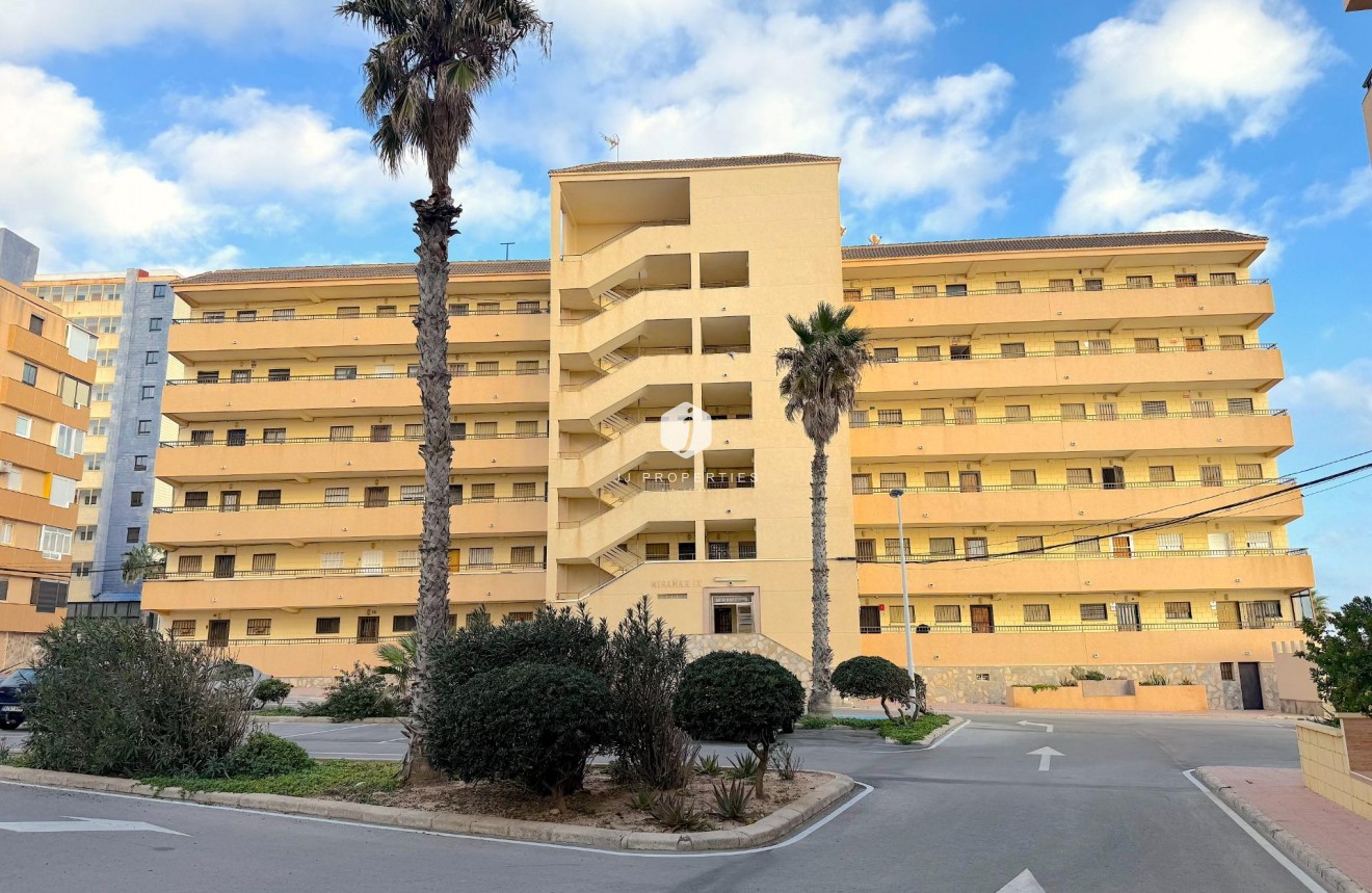 Aus zweiter Hand - Wohnung -
Torrevieja - Cabo cervera