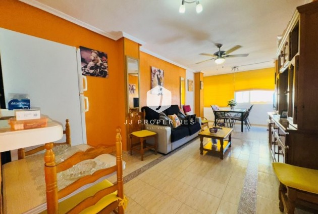 Resale - Apartment / flat -
La Mata - Costa Blanca