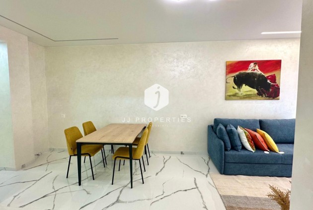 Resale - Apartment / flat -
Torrevieja - Playa del Cura