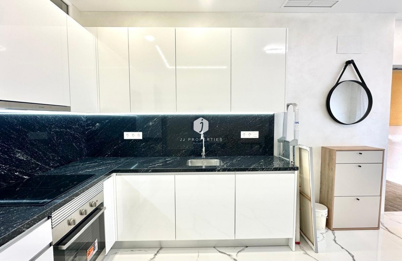 Aus zweiter Hand - Wohnung -
Torrevieja - Playa del Cura