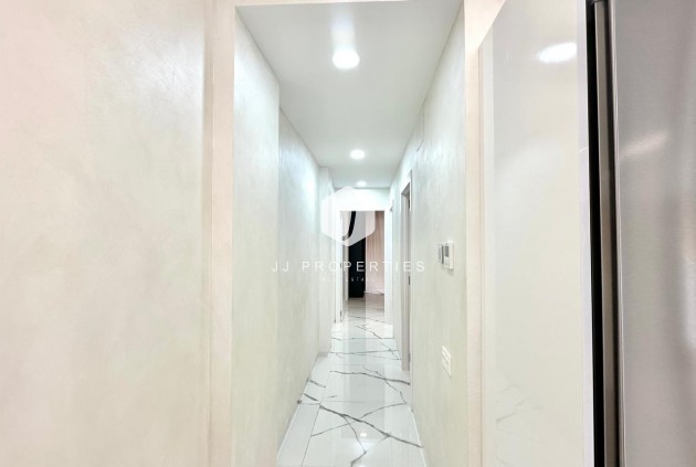 Aus zweiter Hand - Wohnung -
Torrevieja - Playa del Cura