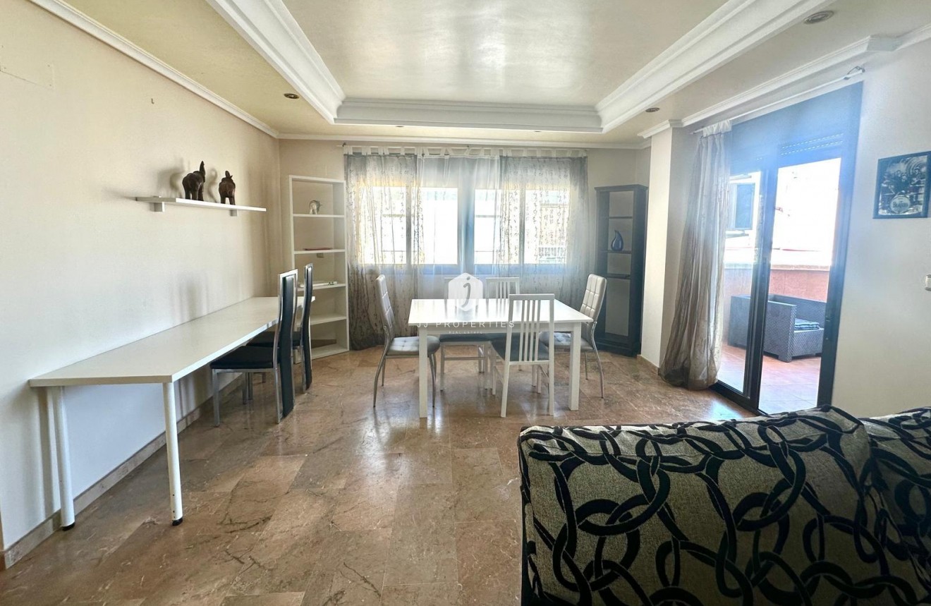 Tweedehands - Appartement / flat -
Torrevieja